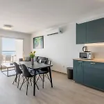 Beautiful In Dingac With Swimming Pool * Gornji Dingac