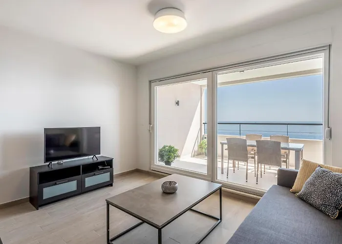 Appartement Beautiful In Dingac With Swimming Pool Gornji Dingač